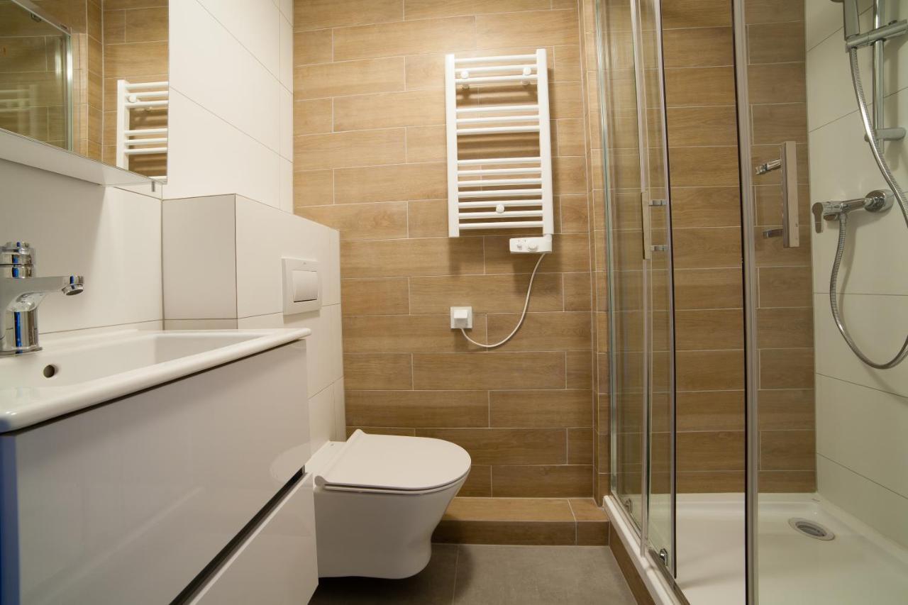 Starter III Apart otel Wroclaw Dış mekan fotoğraf