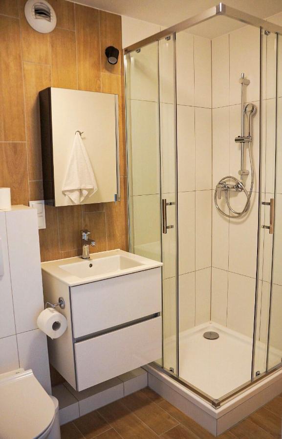 Starter III Apart otel Wroclaw Dış mekan fotoğraf
